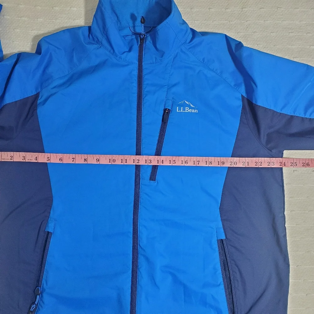 L.L. Bean‎ Men's Blue Polyester Windbreaker. Size: L Tall